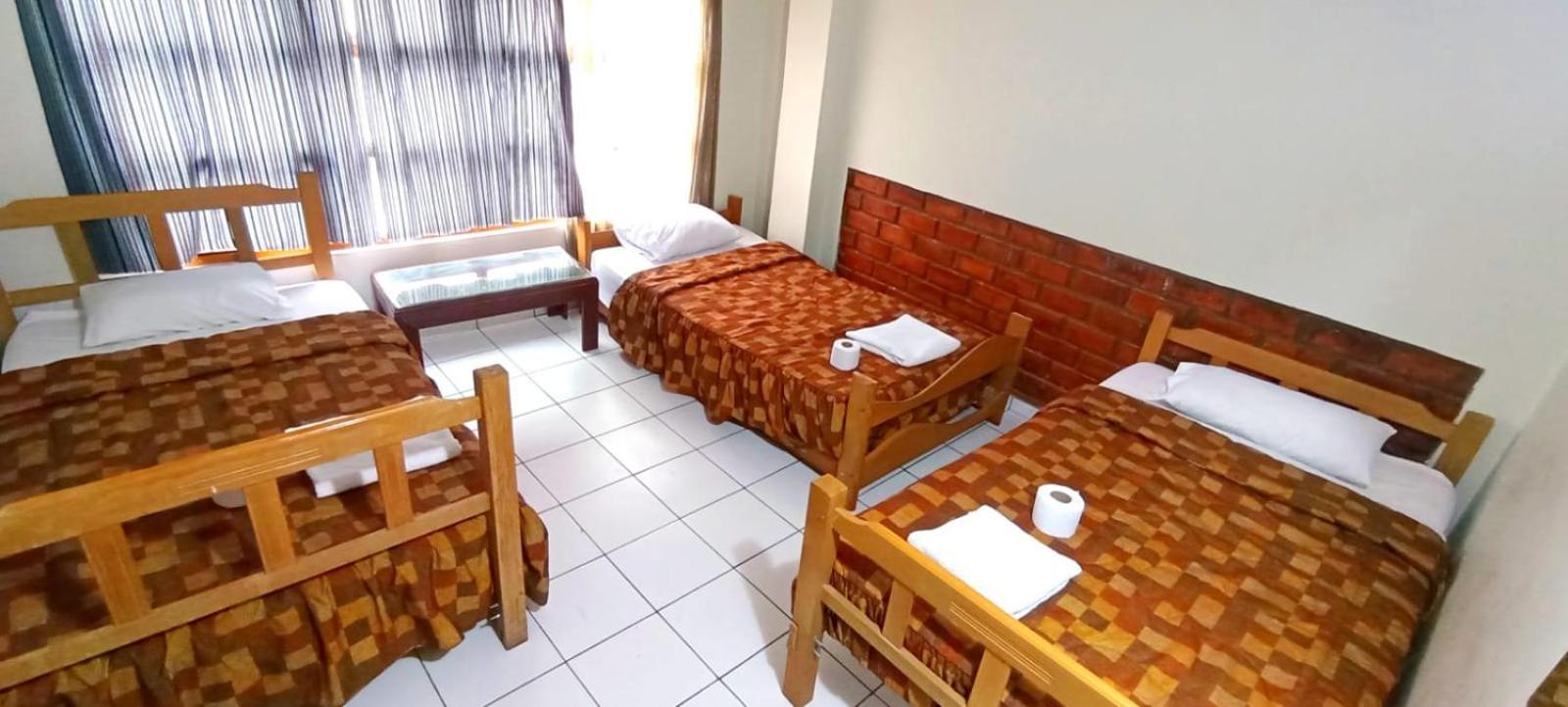 Andes Hostel Huaraz  Bagian luar foto